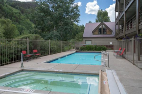A Slice of Paradise by the River Telluride